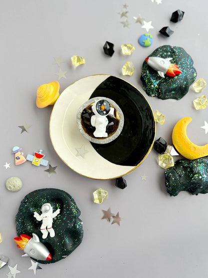 Black Cherry KidDough Space Kit from J&J SHOP ONLINE, with space glitter, space charms, and figurines for engaging sensory play.